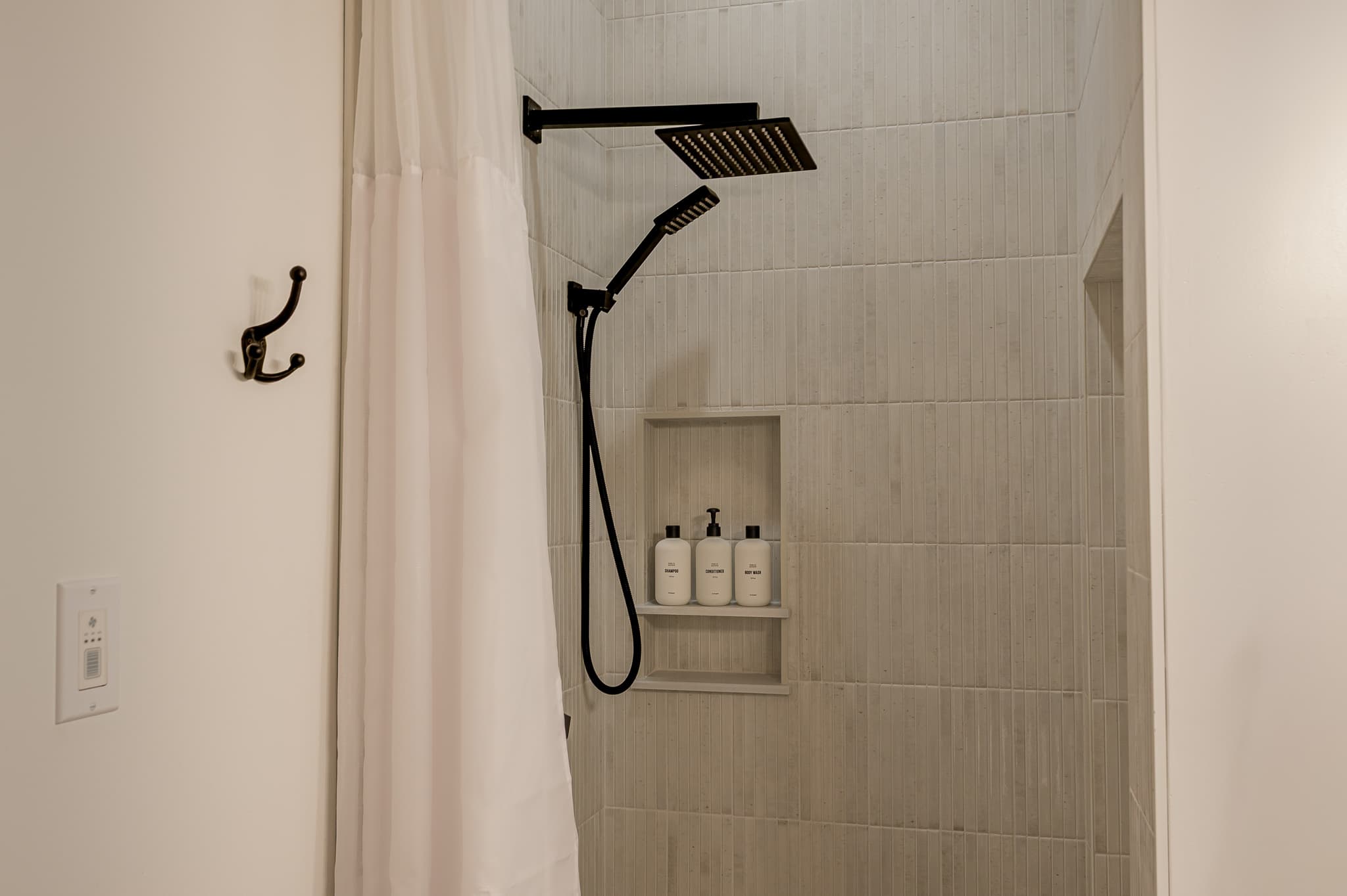 Bedroom 2 — en-suite, rainfall shower